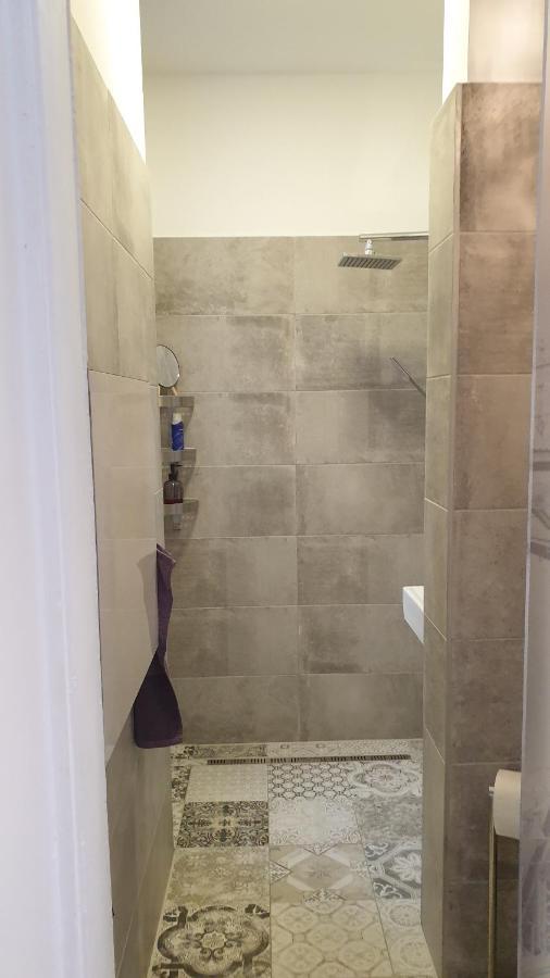 Brand New Sunny Apartment On Andrassy Street Budapeszt Zewnętrze zdjęcie