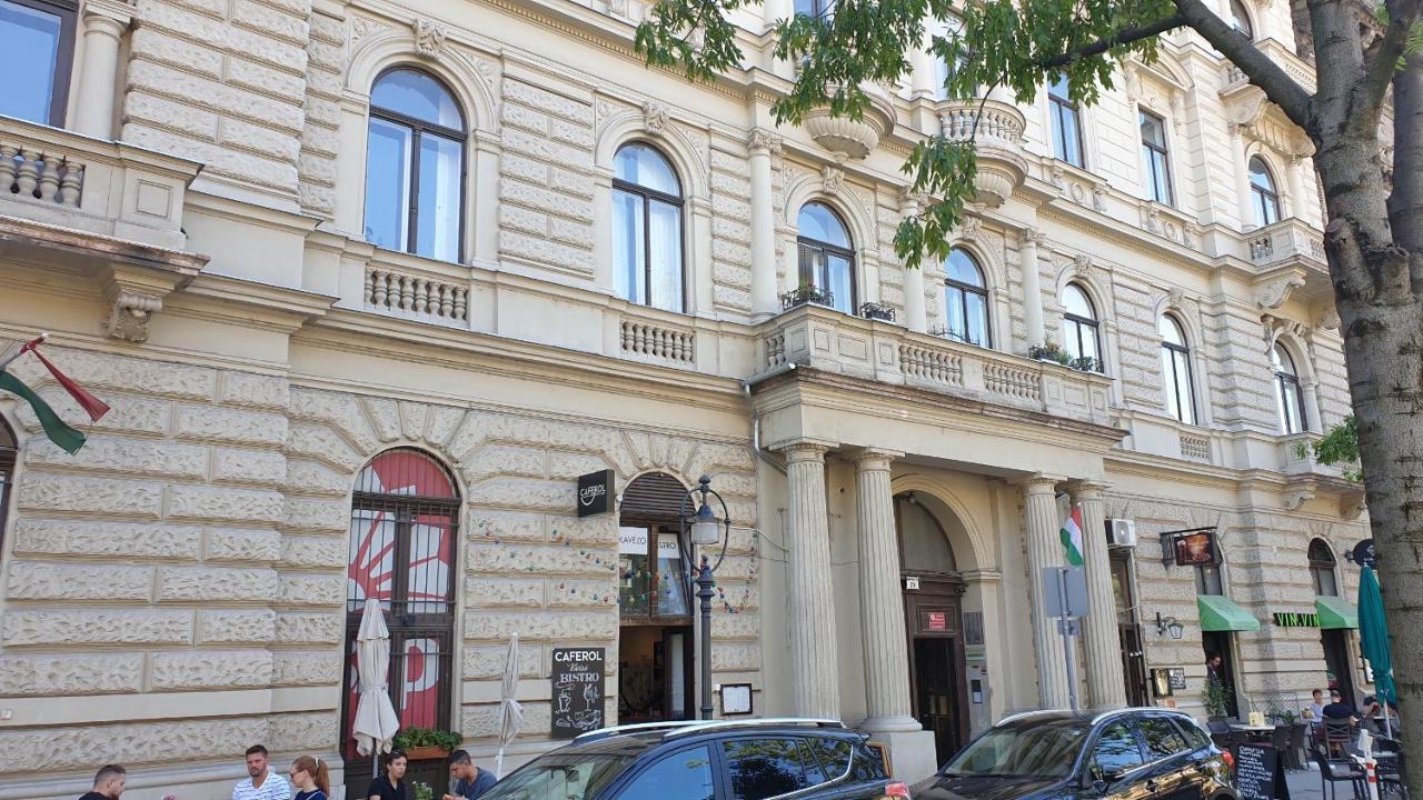Brand New Sunny Apartment On Andrassy Street Budapeszt Zewnętrze zdjęcie